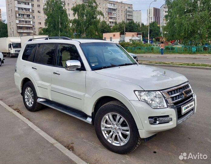 Mitsubishi Pajero 3.8 AT, 2019, 13 000 км