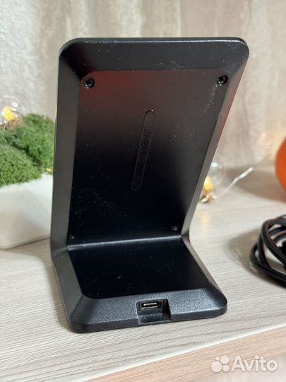 Беспроводная зарядка для iPhone, Samsung, Xiaomi