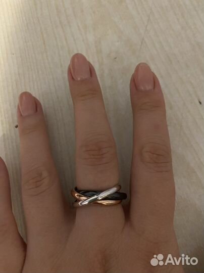 Серебряное кольцо