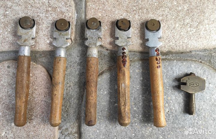 Стеклорез роликовый, алмазный старинный мктс