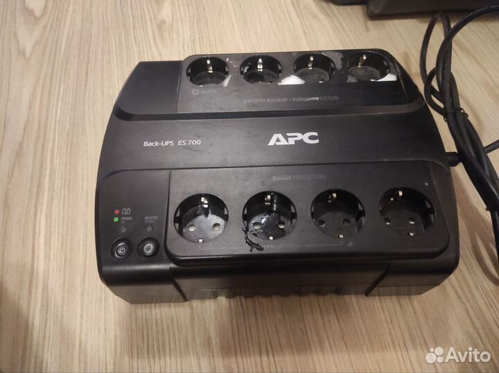 Ибп бесперебойник APC black -ups es700