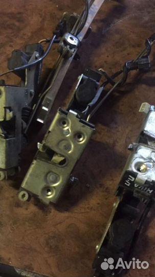 Замки на двери Chevrolet Niva