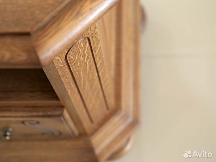 Прикроватная тумба 