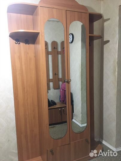 Шкаф