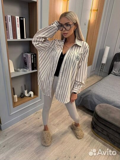 Рубашка в полоску женская