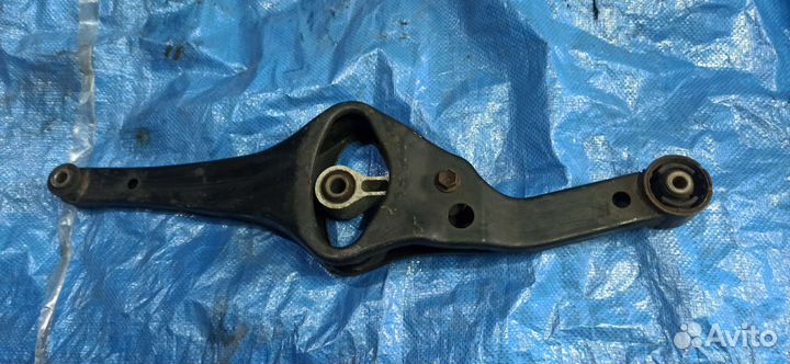 Рычаг задний поперечный Nissan Almera classic