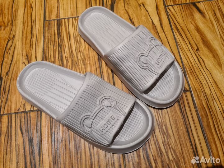 Тапки для бани и душа