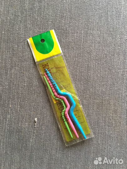 Спицы и крючки для вязания