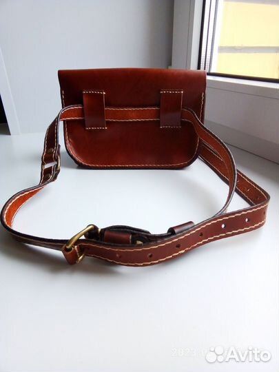 Сумка на пояс женская