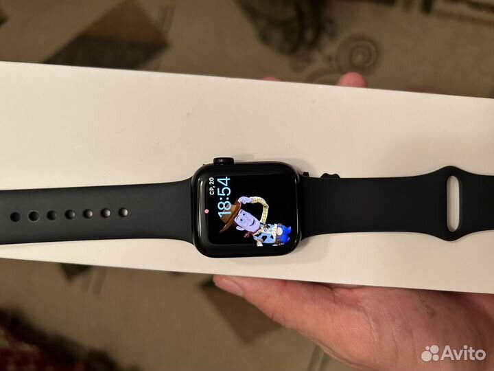 Часы apple watch se 40mm