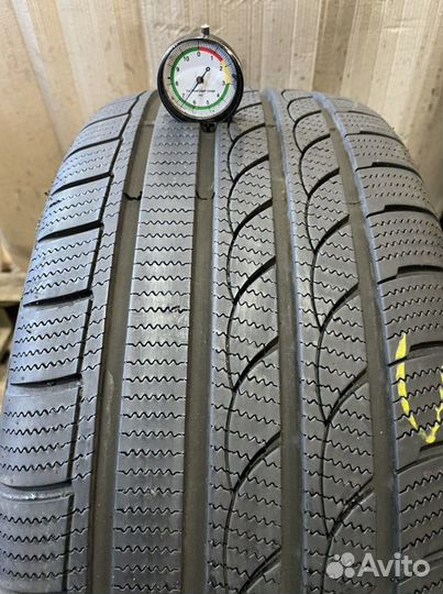 Rockstone S210 245/45 R18