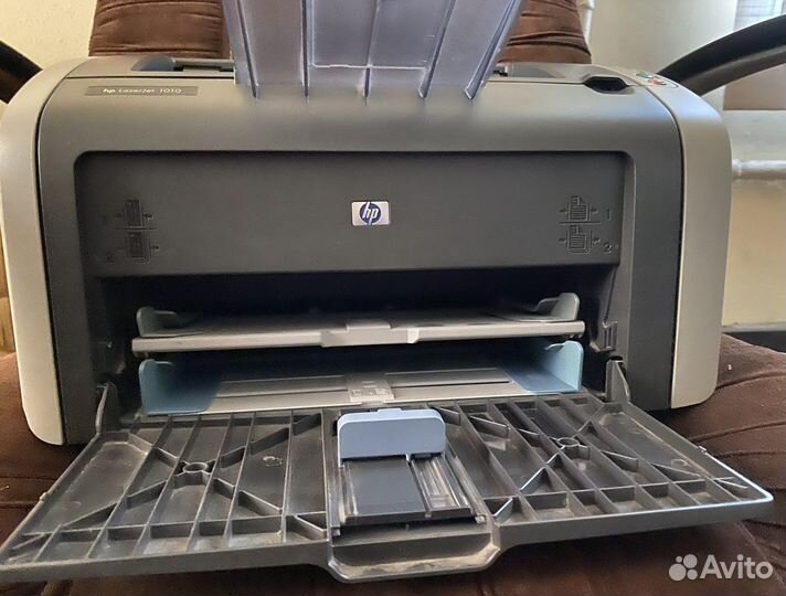 Принтер hp1012