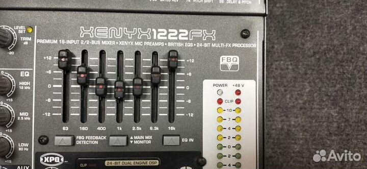 Микшерный пульт behringer xenux 1222FX