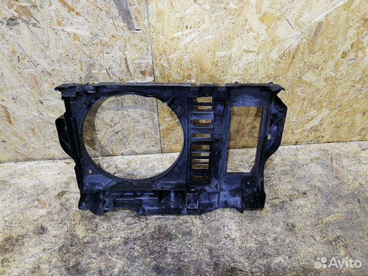 Диффузор вентилятора Peugeot 407 2005