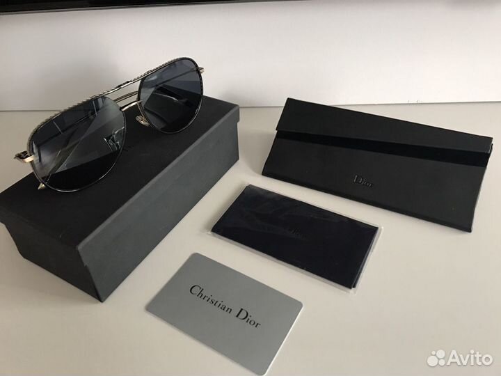 Солнцезащитные очки Christian Dior новые 2M2р/A9