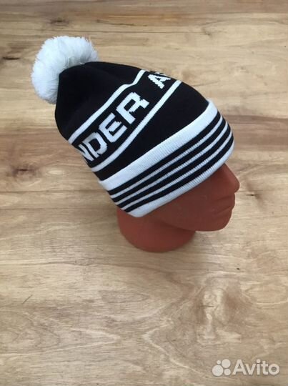 Under Armour вязаная шапка