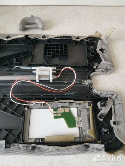 Козырёк солнцезащитный левый тойота хайлендер