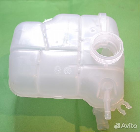 Бачок расширительный Opel Astra-J Chevrolet Cruze