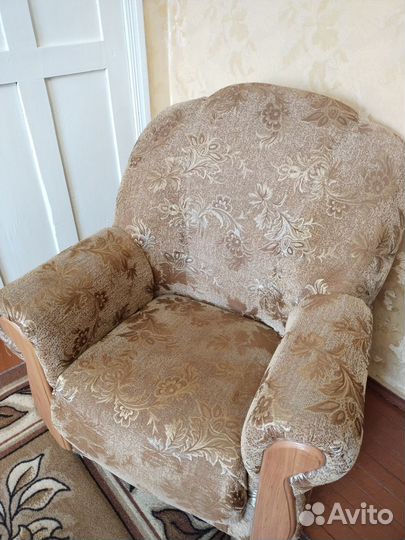 Продам кресла