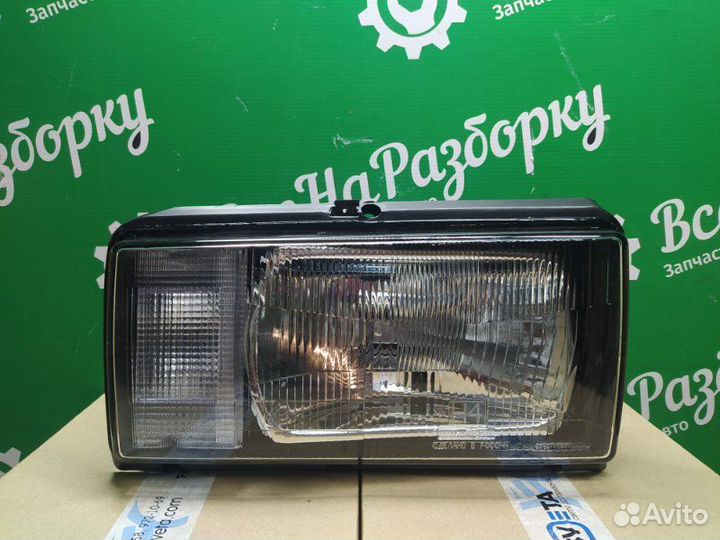 Фара передняя правая LADA (Ваз) 2105
