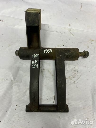 Маятник двигателя Honda Tact AF-24 AF-24E