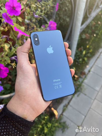 iPhone X 64GB рст хороший