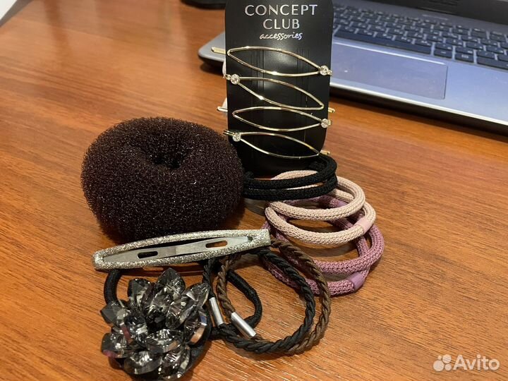 Заколки и резинки для волос