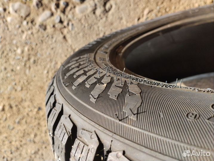 Nokian Tyres Hakkapeliitta 9 185/65 R15 123