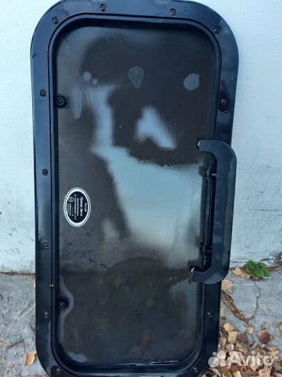 Люк на крышу газели