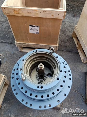 Редуктор хода без мотора Хендай 250-7