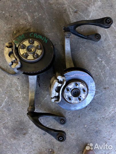 Ступица передняя правая toyota crown GRS182