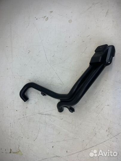 Патрубок Toyota Land Cruiser 200 2012-2021