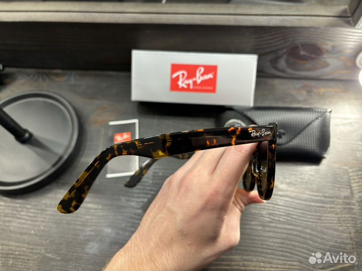 Солнцезащитные очки ray ban авиатор