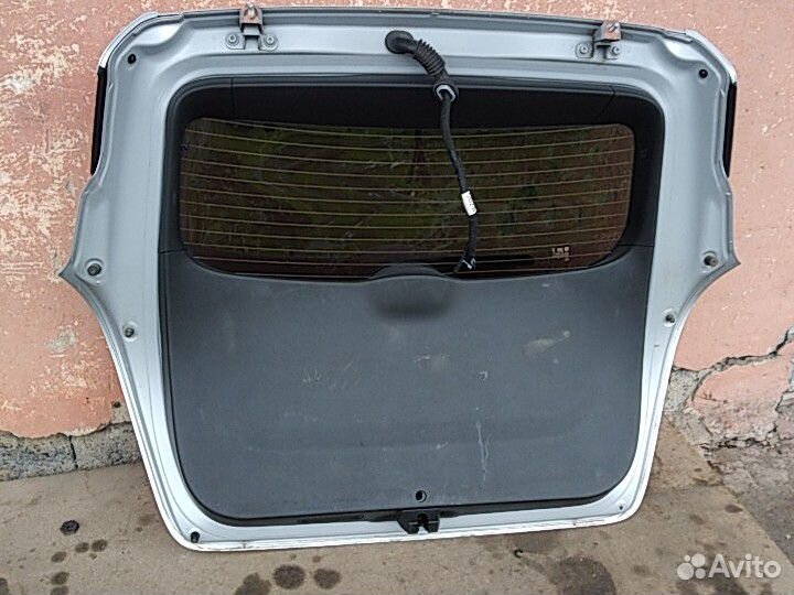 Крышка багажника Opel Mokka