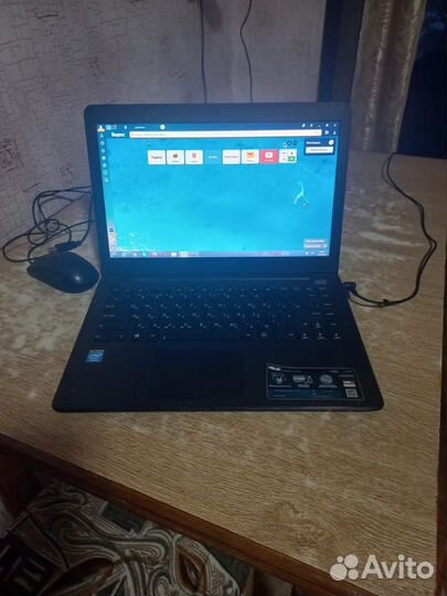 Ноутбук asus