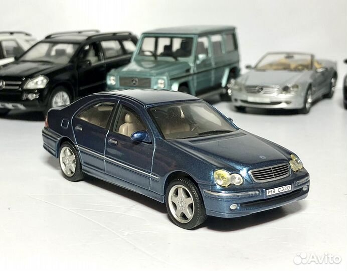 Модель Mercedes Benz C-Class w203 1:43
