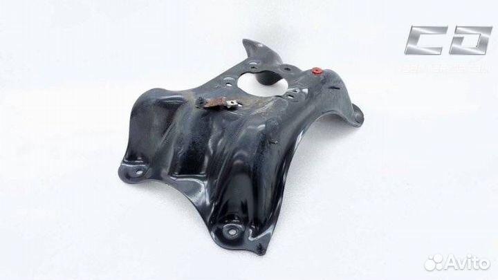 Кронштейн коробки (балка кпп) Mercedes-Benz W447