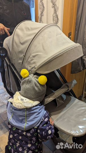 Прогулочная коляска