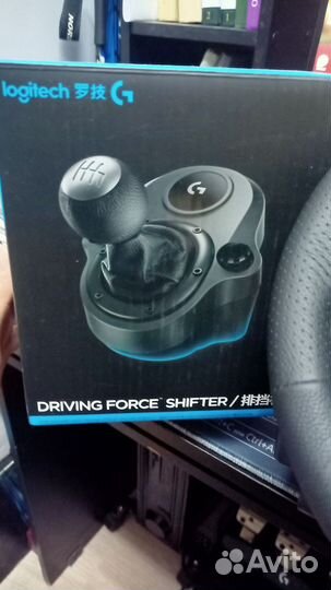 Игровой руль с педалями logitech g923