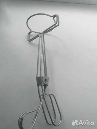 Закаточная машинка с железными крышками