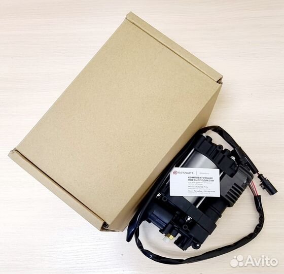 Компрессор пневматической подвески Touareg II NF