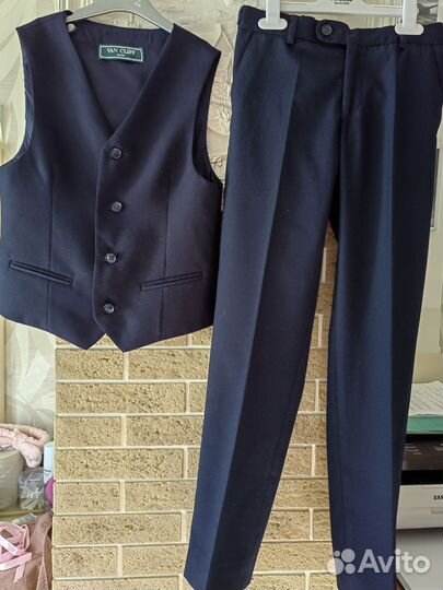 Костюм жилетка и брюки