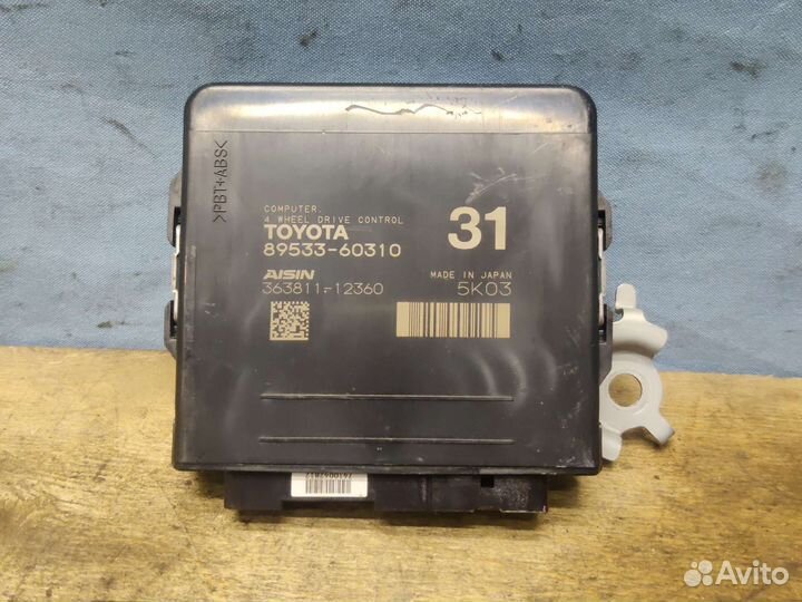 Блок управления подвеской Toyota LC200 2016