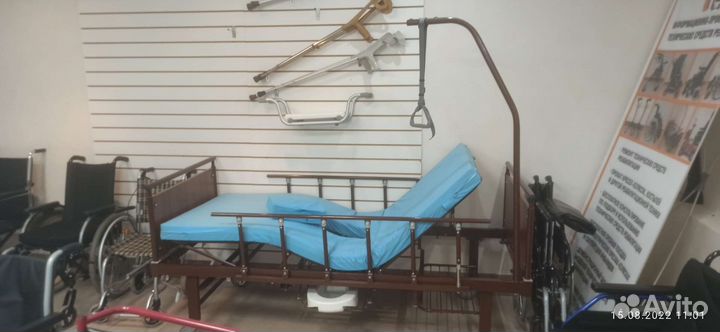 Кровать медицинская многофункциональная