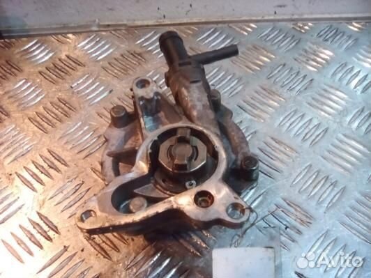 Насос вакуумный opel movano B (79P04KX01)