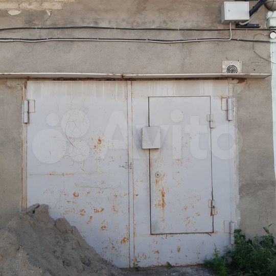 Гараж, > 30 м²