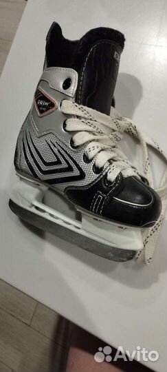 Коньки детские хоккейные CCM Agility 2.0