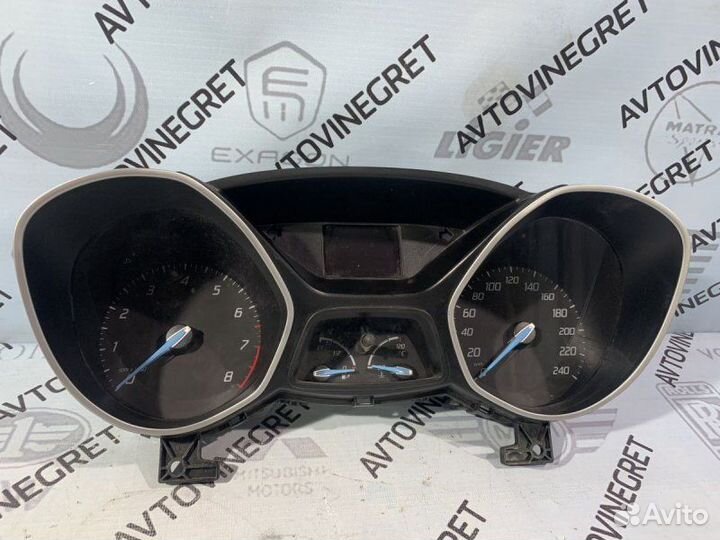 Щиток приборов Ford Focus 3