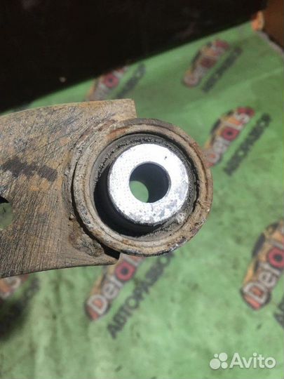 Рычаг задний левый Honda Civic 8