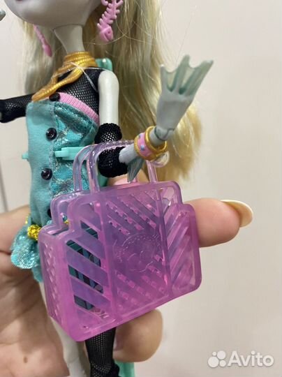 Монстер хай Лагуна скулз аут